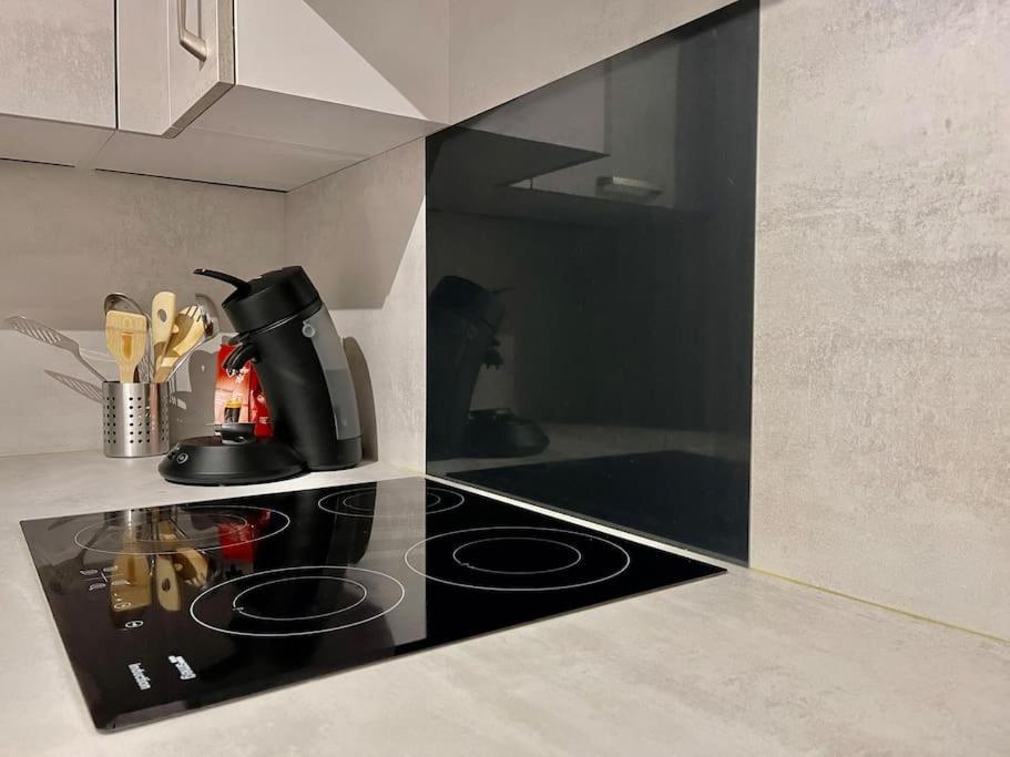 Duplex 70M2 - Vue Cite Medievale - Parking Gratuit การ์กาซอน ภายนอก รูปภาพ