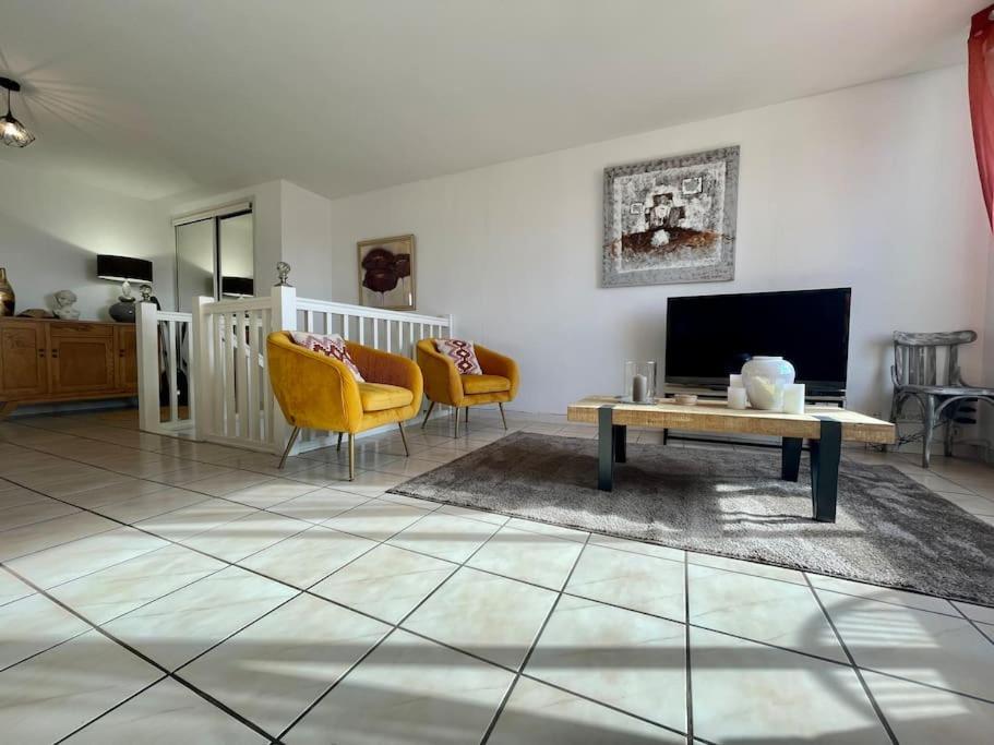 Duplex 70M2 - Vue Cite Medievale - Parking Gratuit การ์กาซอน ภายนอก รูปภาพ